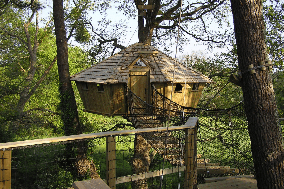 Week-ends insolites : les plus belles cabanes en bois françaises